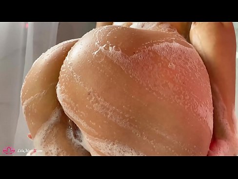 ❤️ Brunette Masturbates Pus karo Vibrator kanggo Intens Orgasme ing Shower ❤❌ Saru rusia ing jv.hentaisun.ru ️❤